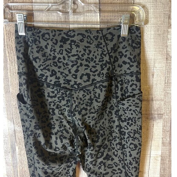 Athleta Stash Pocket 7/8 Tight II Leopard - Picture 3 of 6
